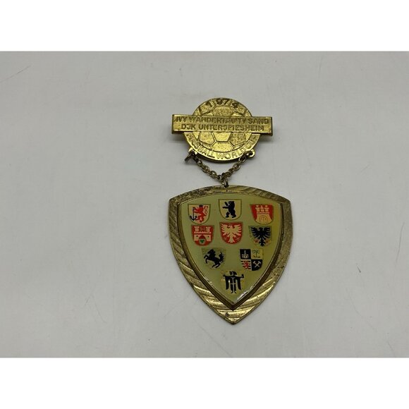 German Hiking Event Medal In Conjunction With The 1974 FIFA World Cup Of Soccer - Picture 2 of 11